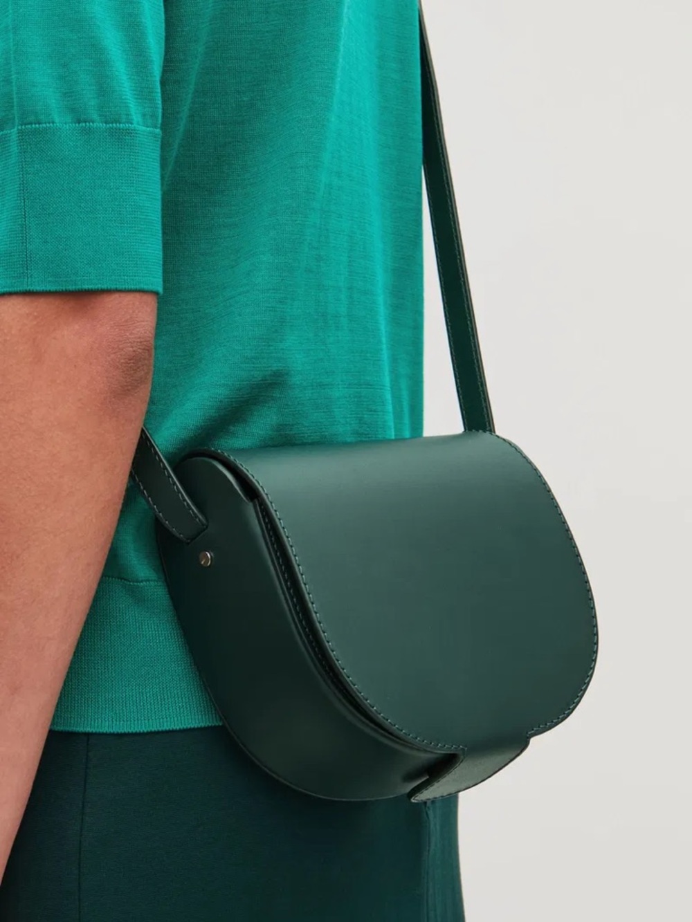 COS Dark Green Crossbody Leather Saddle Bag - Picture 2 of 16